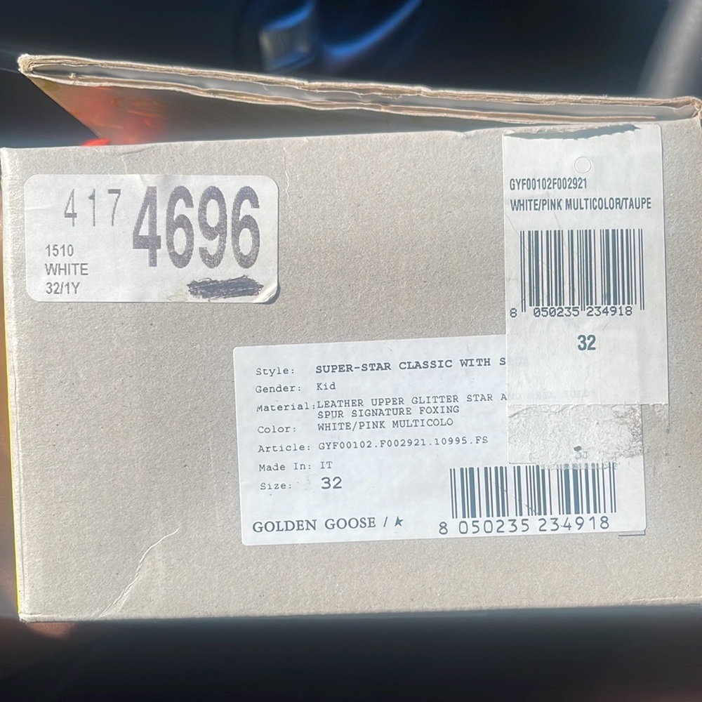 Golden Goose - Picture 2 of 5